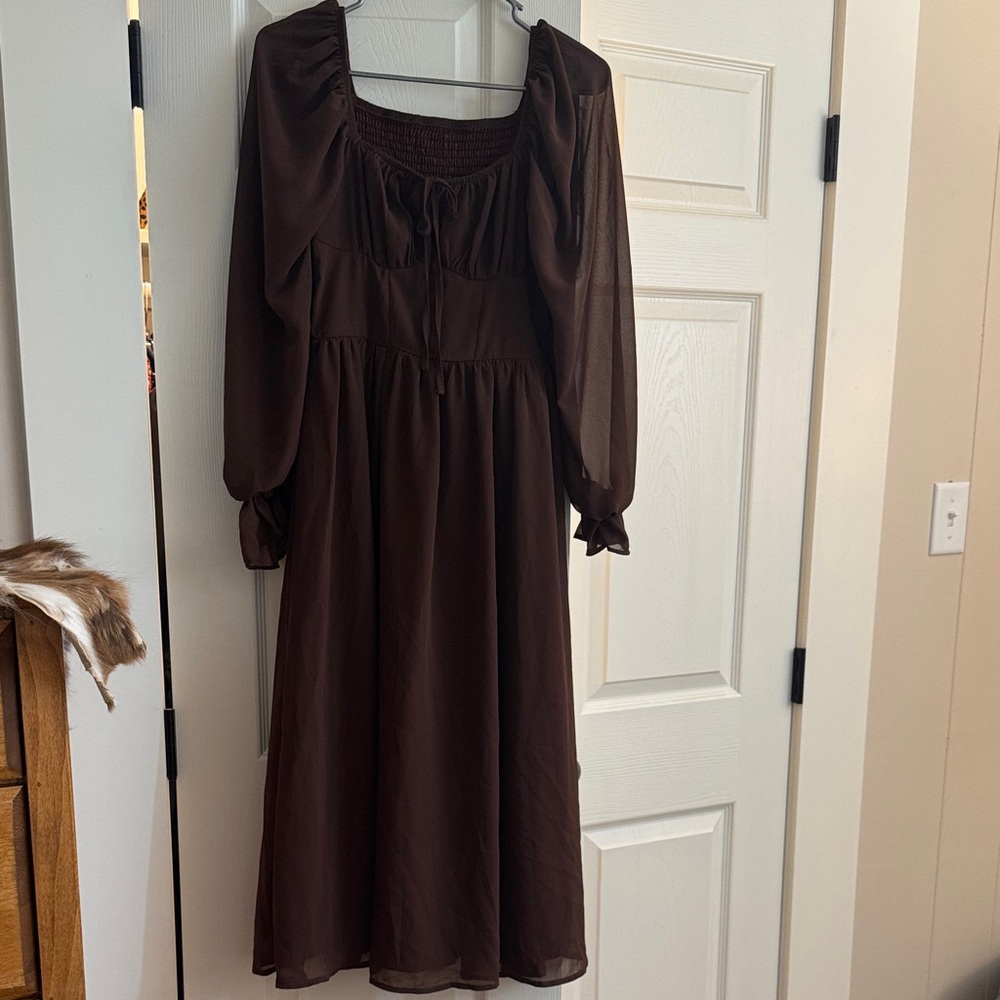 Elegant Brown Long Sleeve Dress